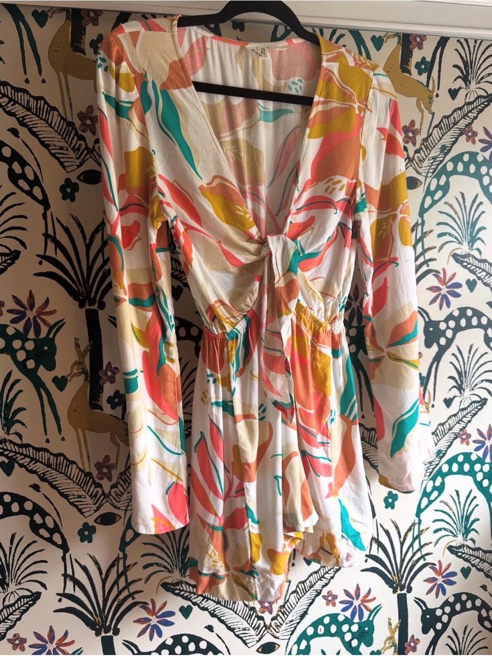 Floral Tie-Front Romperin Peach Multi